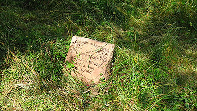 A gravestone in Greenwood Cemetary