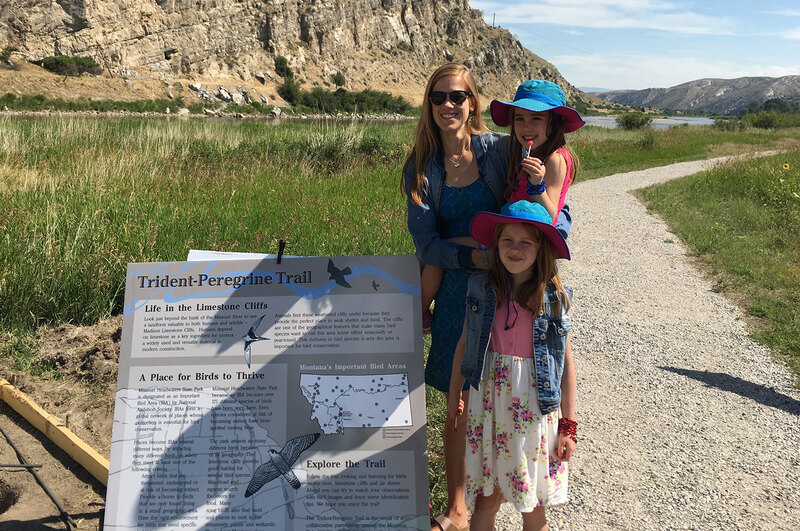 An image of Rebekah VanWieren with her children.