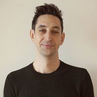 headshot of Aaron Hernandez