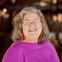 Headshot photo for Deb Gunther