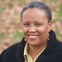 Headshot photo of Elizabeth Kennedy