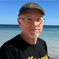 Headshot photo of Matt Potteiger