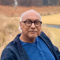 Headshot photo of Fernando Magallanes