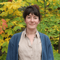 Headshot photo of Sarai Carter