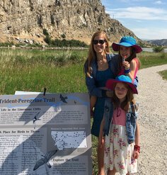 An image of Rebekah VanWieren with her children.